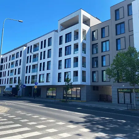 Garbary 104 - Modern Near Old Town - King Bed - Free Parking Posen