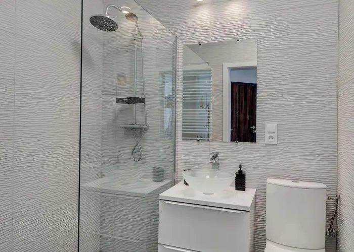 Apartamento Garbary 104 - Modern Near Old Town - King Bed - Free Parking